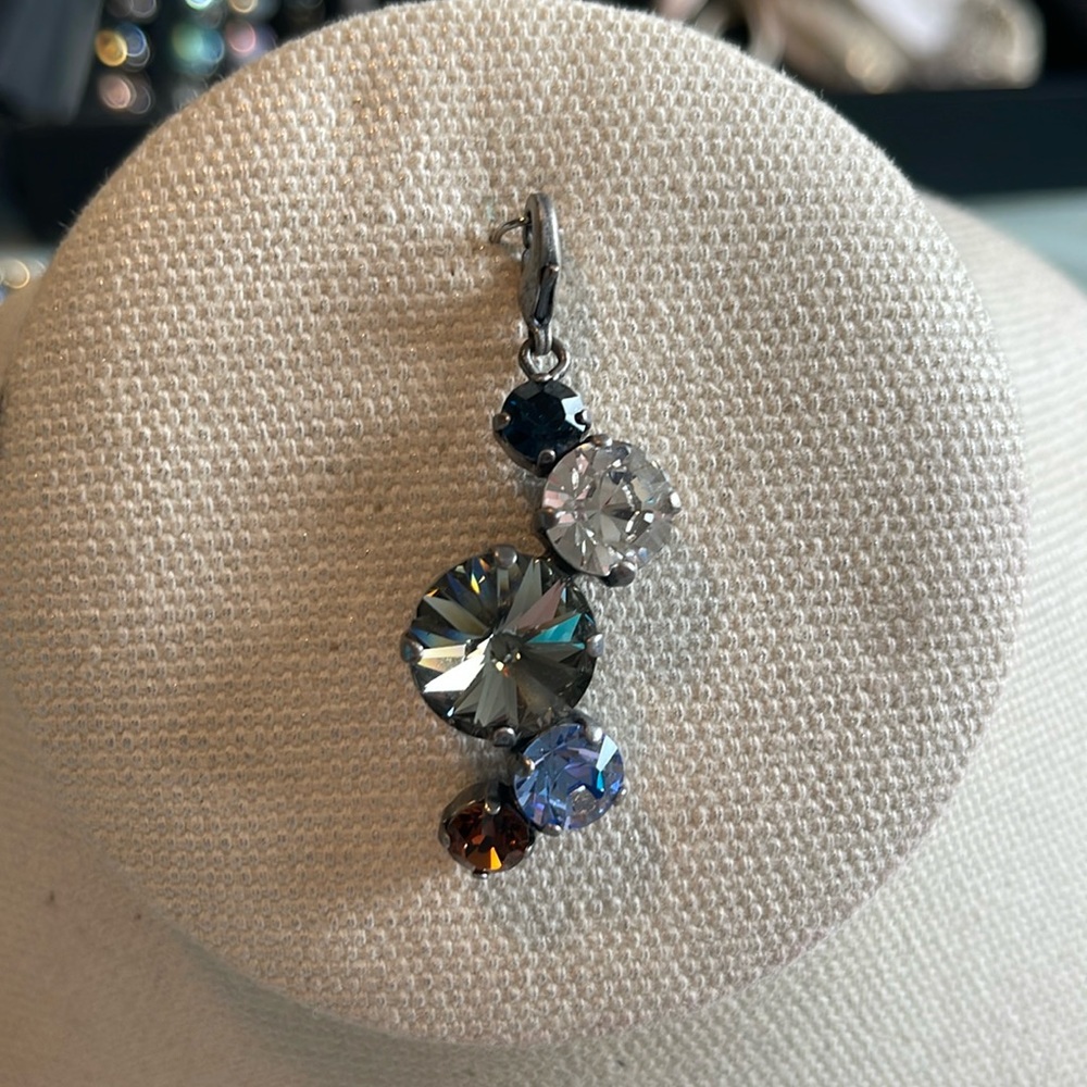 SABIKA - Play Date Crystal Pendant